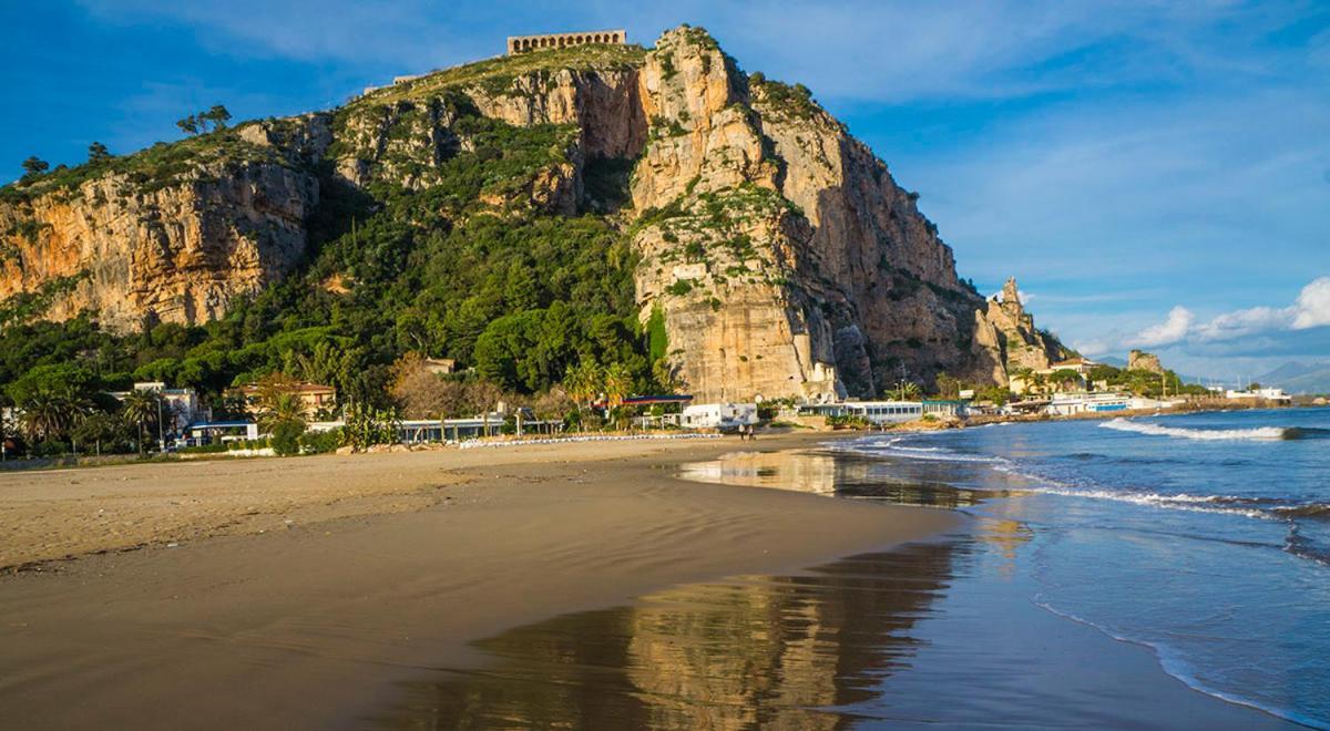 Casa Domitilla Vista Mare - Spiagge, Storia & Relax Wifi - Netflix Террачина Экстерьер фото